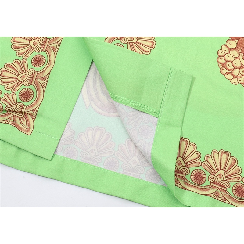 Versac * * Áo Sơ Mi Vải Tay Ngắn Nền Xanh Lá Tương Phản In Biểu Tượng Đôi Mắt Cao Cấp Thân Thiện Với Da