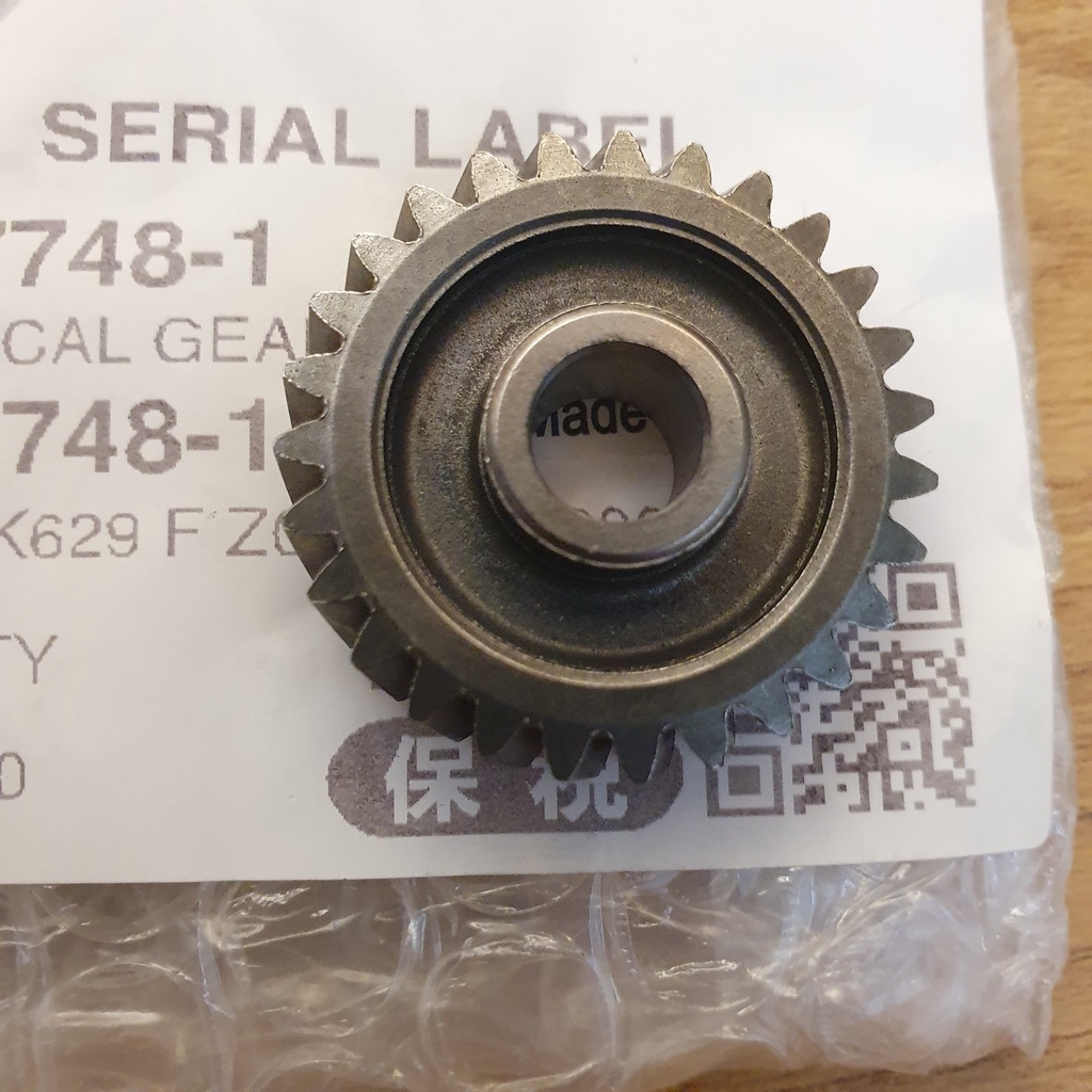 Nhông bánh răng con khoan bê tông Maktec  870 (MT870) 871 (MT871) 227748-1