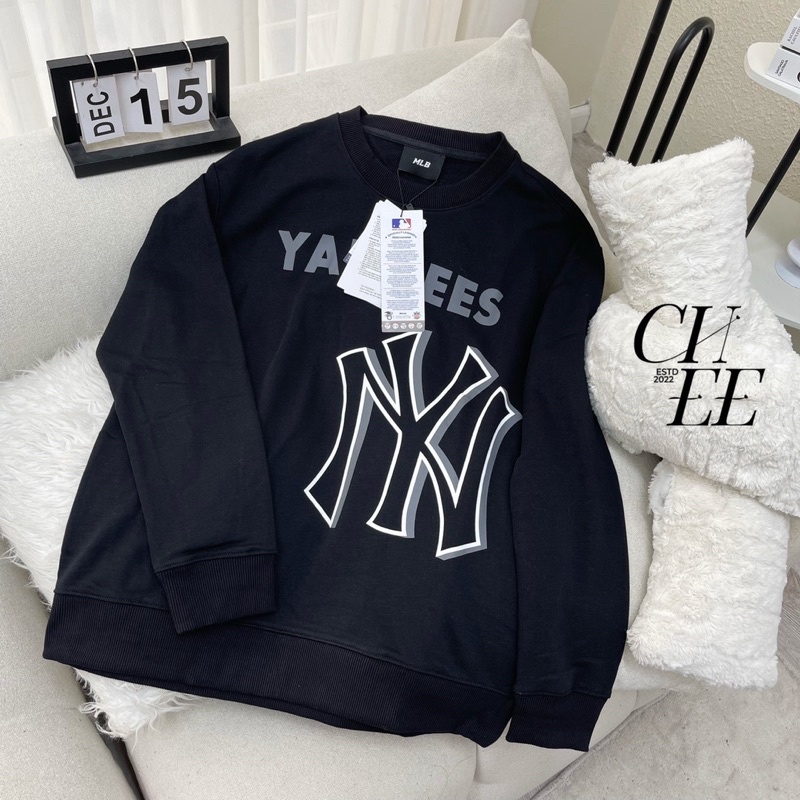 Áo sweater Mlb ảnh thật shop chụp