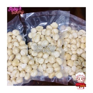 Nhân macca tách vỏ vỡ đôi 100g