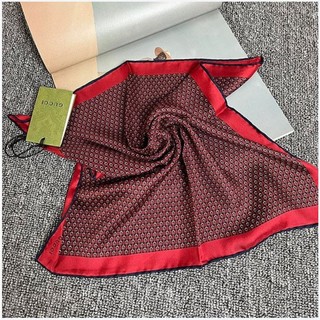 Khăn Nữ Gucci Monogram