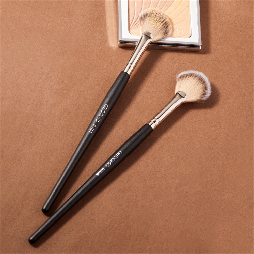 Cọ Trang Điểm Đầu Phẳng Siêu Mềm Chuyên Dụng Cho Đánh Phấn Má Hồng / Bắt Sáng Thương Hiệu GECOMO