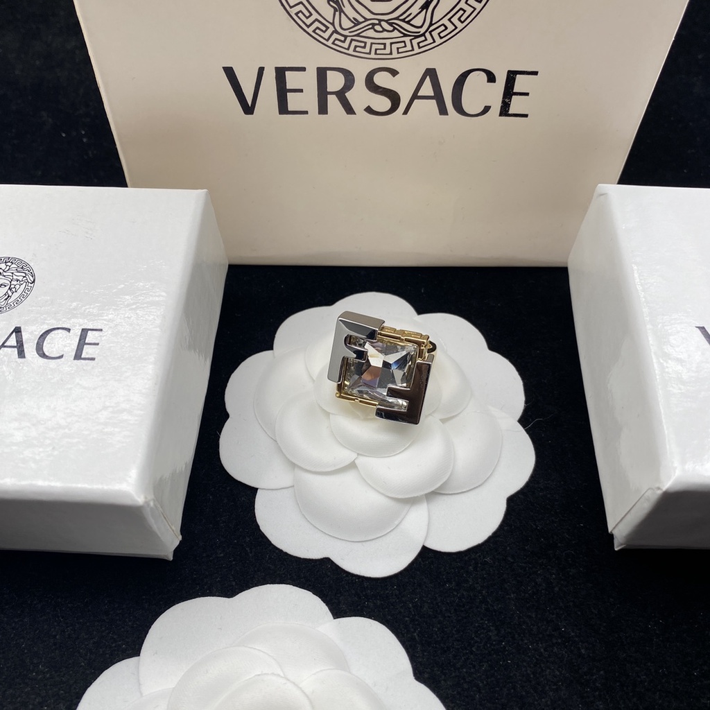 Vòng cổ / Vòng Tay VERSACE Bằng Thép Titan Thời Trang Cao Cấp Cho Nam Nữ