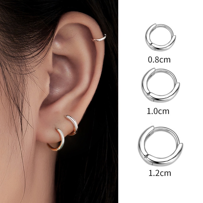 Khuyên Tai Tròn Màu Vàng / Bạc / Đen Đơn Giản Thời Trang Cho Nam Và Nữ
