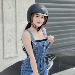 Mũ bảo hiểm 3/4 Royal M139 có kính âm màu khói trà nhiều mầu dành cho nam nữ size (M,L,XL,XXL).