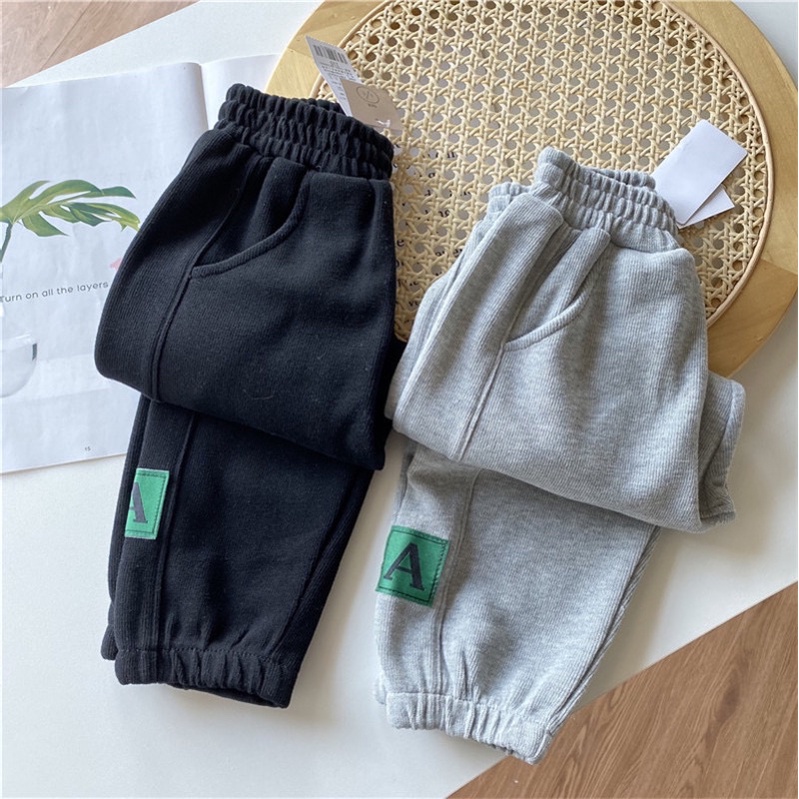 Quần nỉ jogger dày dặn cho bé Thu Đông 2023