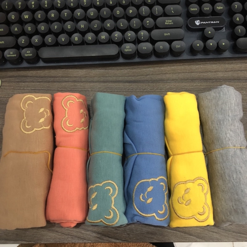 Áo thun cổ cao ba phân chất liệu mềm mại co dãn thoải mái an toàn với làn da bé BEDDEP