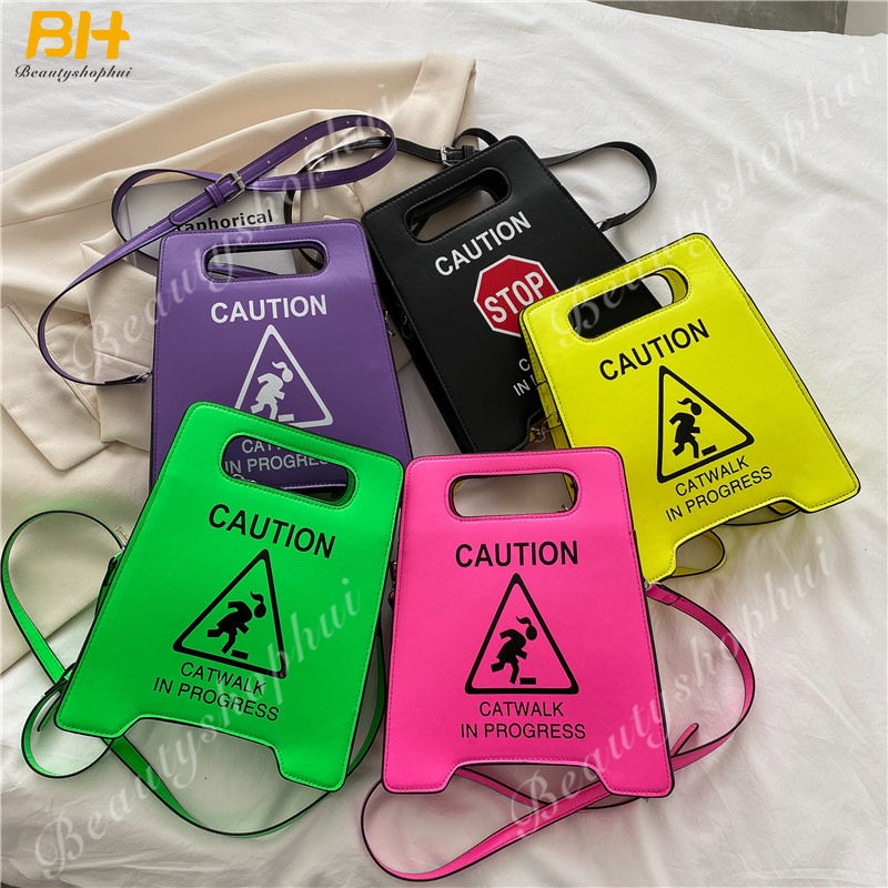 Túi Đeo Chéo In Ký Hiệu Đỗ Xe Sáng Tạo Thời Trang Hip Hop Âu Mỹ Dành Cho Bạn Nữ