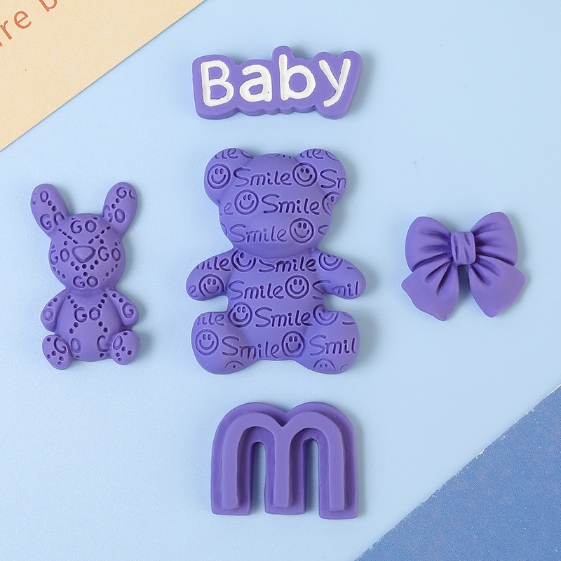 Charm thỏ Smile, gấu Bearbrick, nơ màu tím trang trí kẹp tóc, vỏ ốp điện thoại, bình nước, DIY