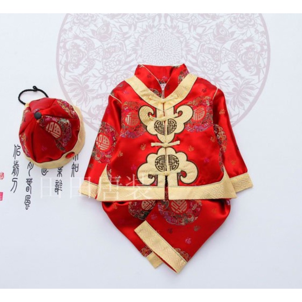 Bộ đồ tết bé trai kèm nón nút tàu chất gấm thêu hoa văn