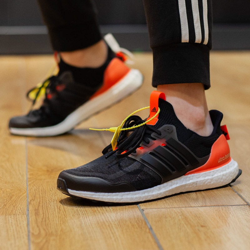 Giày Chạy Adidas Ultraboost DNA 4.0 Chính Hãng🔴SIMPLE SNEAKER🔴 Giày Sneaker Thể Thao Adidas Running Ultra Boost AUTH