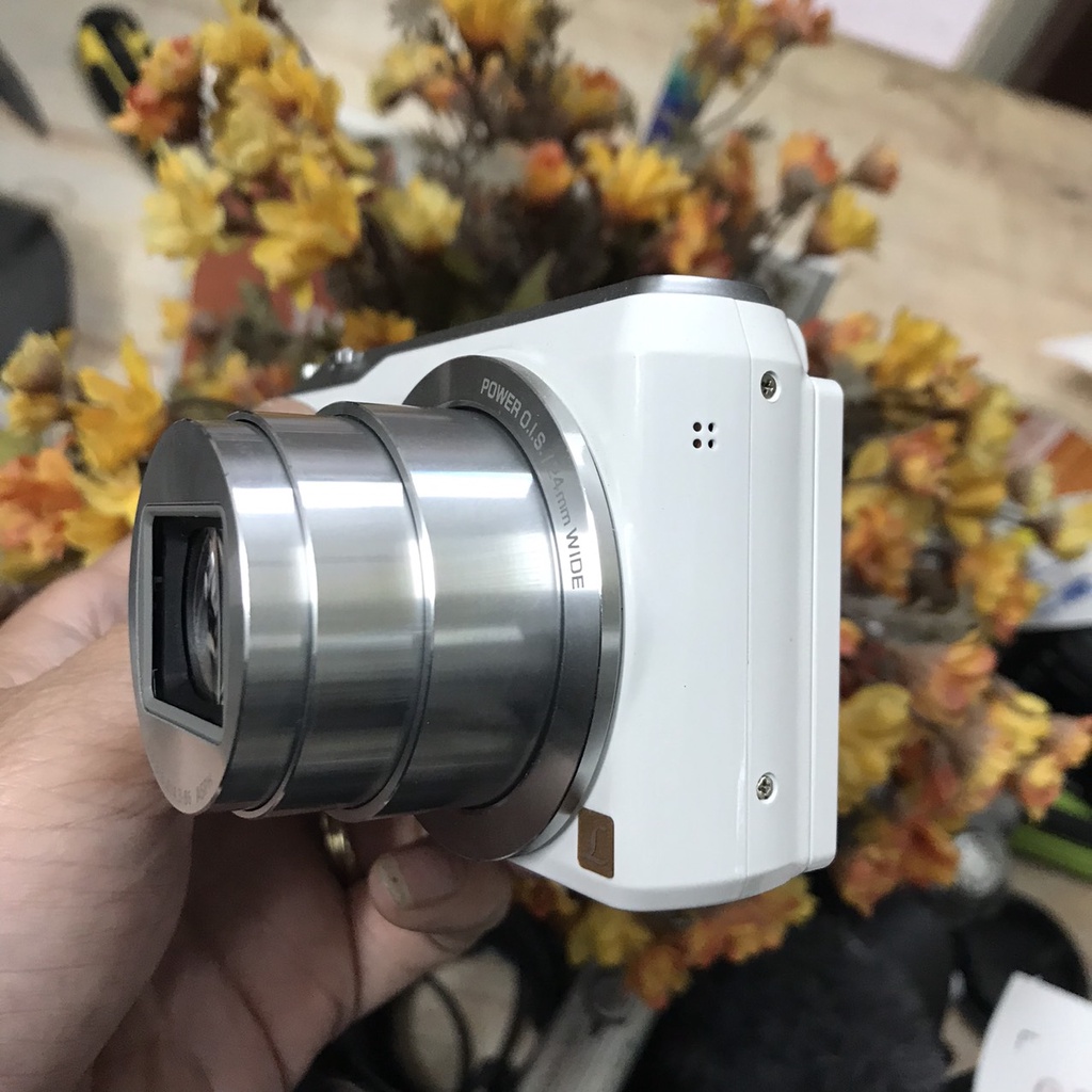 Máy ảnh Panasonic Lumix TZ55 màn hình lật có wifi