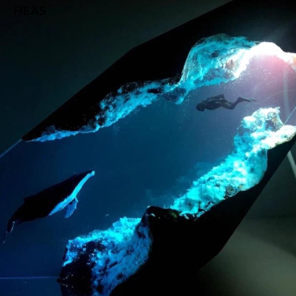 Đèn Ngủ Để Bàn Hình Cá Voi Bằng Nhựa Epoxy Độc Đáo