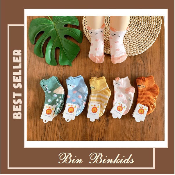 Sét 5 đôi Tất trẻ em tất chống trượt trơn cho bé trai, bé gái đi thu đông cực xinh
