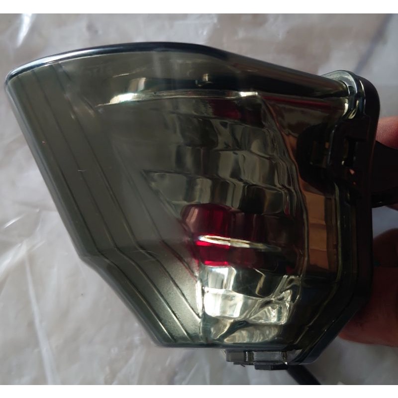 Đèn hậu khói supra GTR 150, rs150r