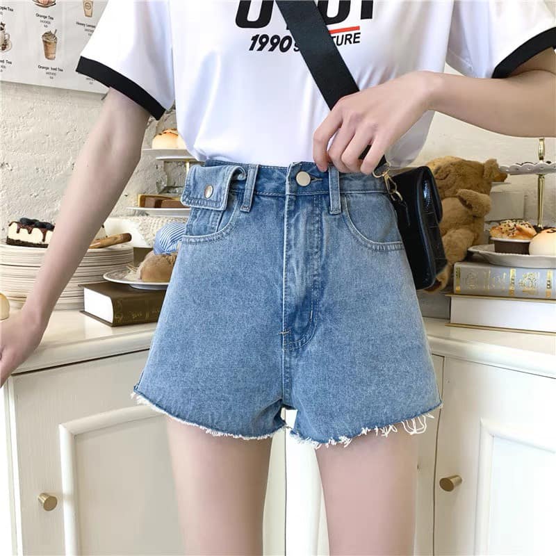 Quần short jean cut line 1 túi nắp phong cách năng động CHIBEST TNB122