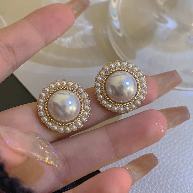 Khuyên Tai Ngọc Trai Tròn Lớn Phong Cách Cung Điện Pháp Cổ Điển Kiểu Mới 2023