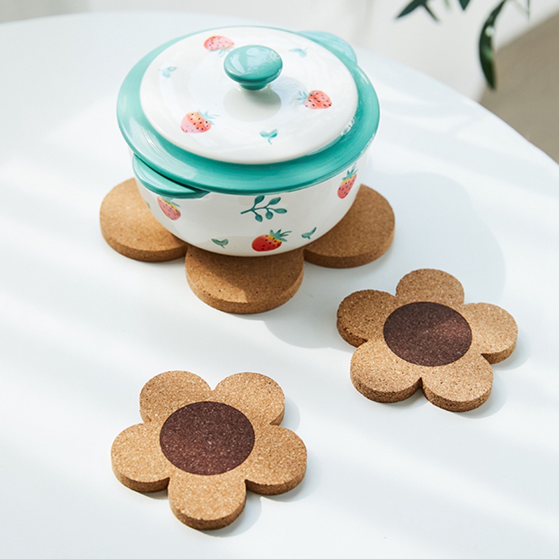 Đế Lót Ly Bằng Gỗ Cách Nhiệt Hình Bông Hoa Xinh Xắn