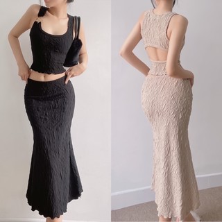 Set áo cut out và chân váy đuôi cá năng động