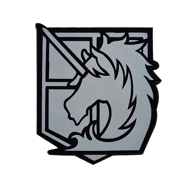 Miếng Dán Phản Quang Họa Tiết Anime Attack on Titan Độc Đáo