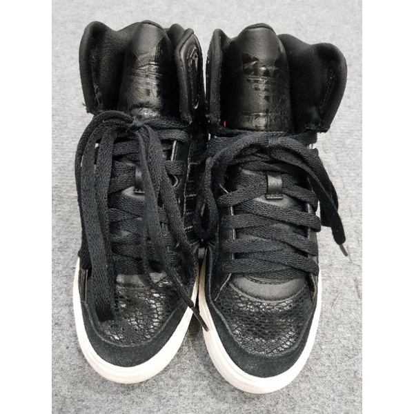 GIÀY THỂ THAO ADIDAS SECONDHAND MÃ VIP