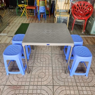 Ghế cao Oval (Duy Tân)