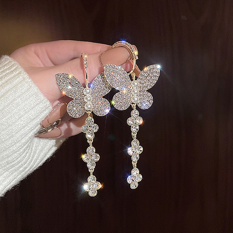 Bông Tai Hình Hoa Bướm Dài Đính Đá Phối Tua Rua Cao Cấp Sang Trọng Phổ Biến