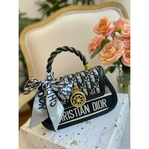 Túi quai trúc sang chảnh