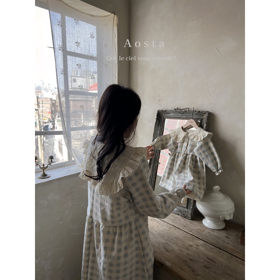 Đầm Caro Cổ Viền