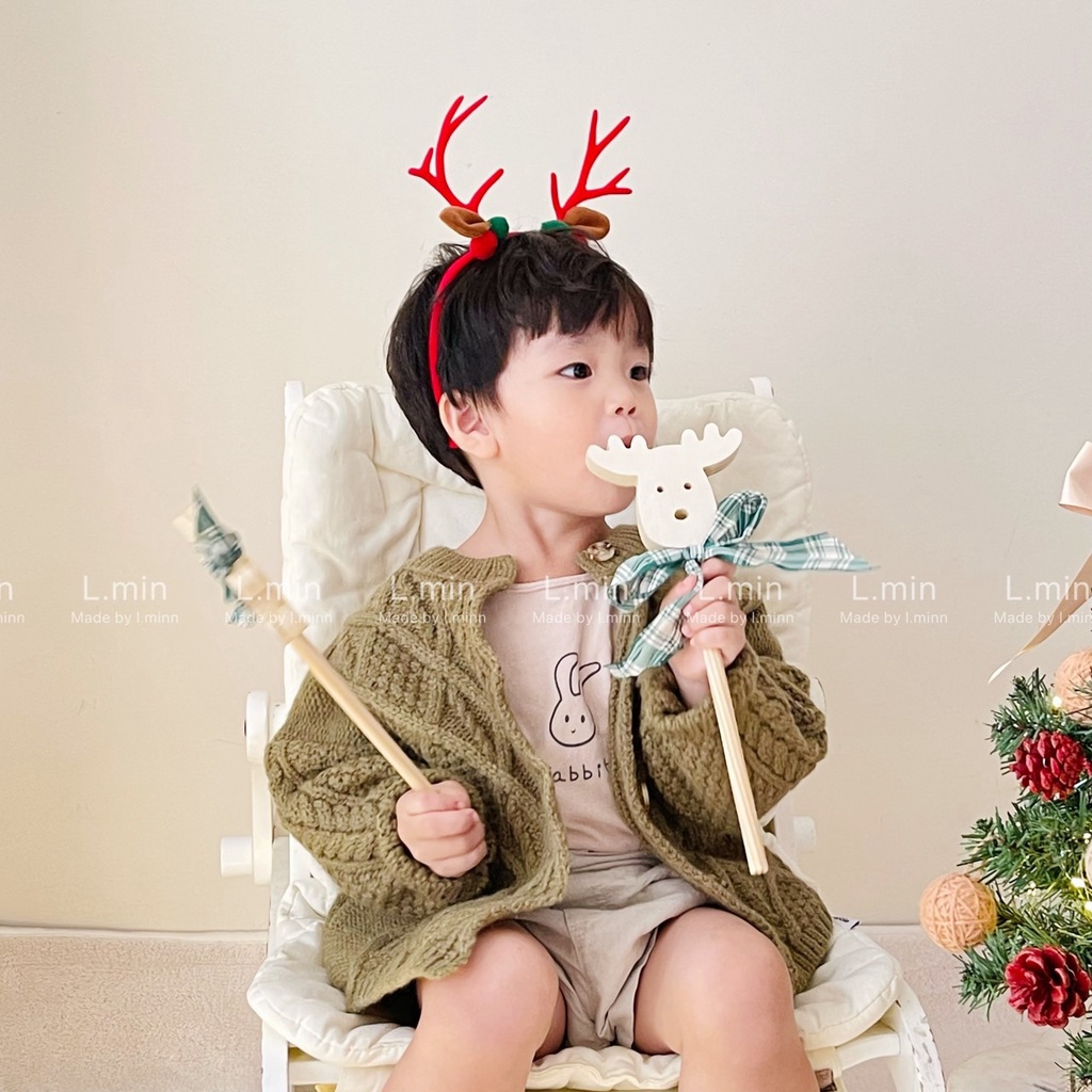 Logo gỗ decor noel