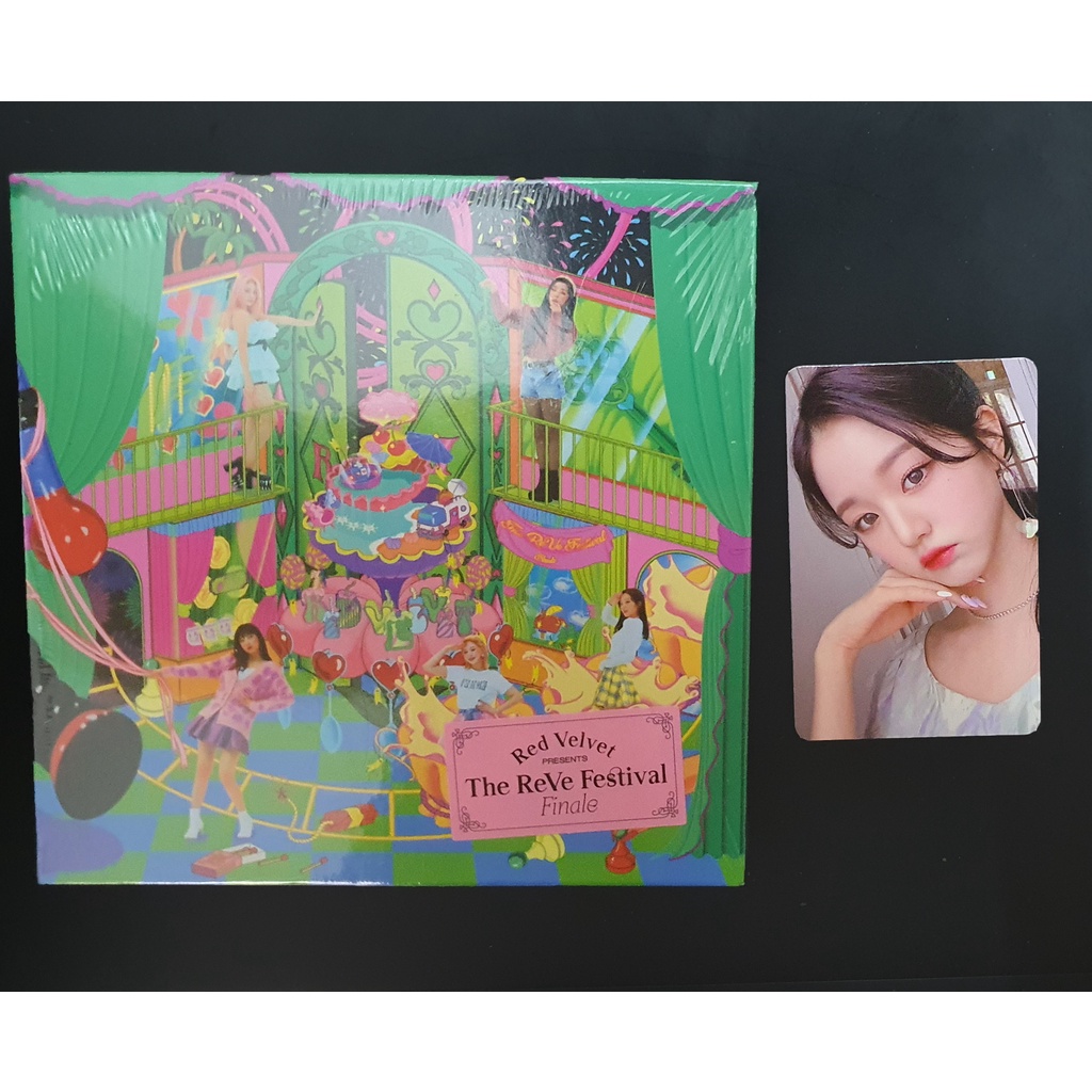 thumbnail image 2 of IZ*ONE – 3rd Mini Album 'Oneiric Diary' VER. – Photo Card, VR, Outer Case, 4-Cut Film 2 of 3
