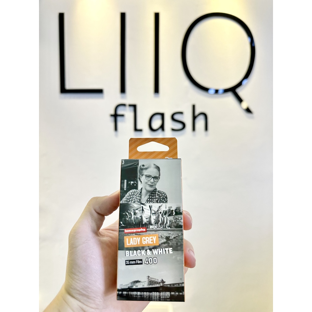Phim Lomography Lady Grey ISO 400, Đen Trắng B&W, 135/35mm x 36 Kiểu, In Date Cho Máy Chụp Ảnh Film - LIIQ Flash