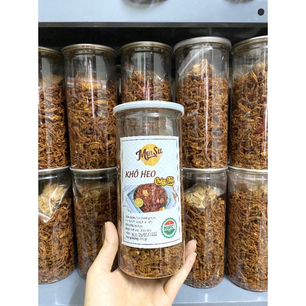 KHÔ HEO CHÁY TỎI hũ 300g thơm ngon đảm bảo chất lượng, nhà làm đồ ăn vặt siêu hot tại Hà Nội