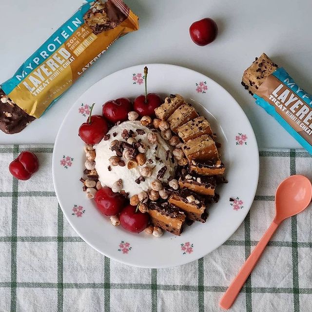 PROTEIN BAR - MYPROTEIN - LAYERED PROTEIN BAR - 12 BARS - Hộp 12 thanh bánh protein cao cấp 6 lớp cực ngon