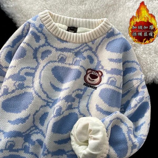 Gấu dâu tây mùa đông với len lỏng lẻo