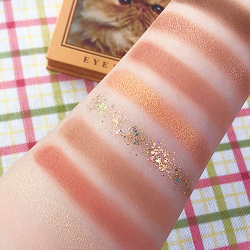Bảng Phấn Mắt 9 Màu Lì Lấp Lánh Dành Cho Trang Điểm