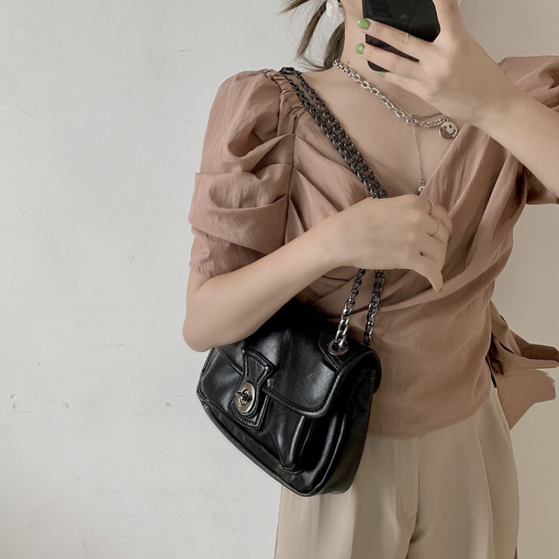 Túi Xách Cỡ Lớn Phối Dây Xích Phong Cách Retro Cho Nữ