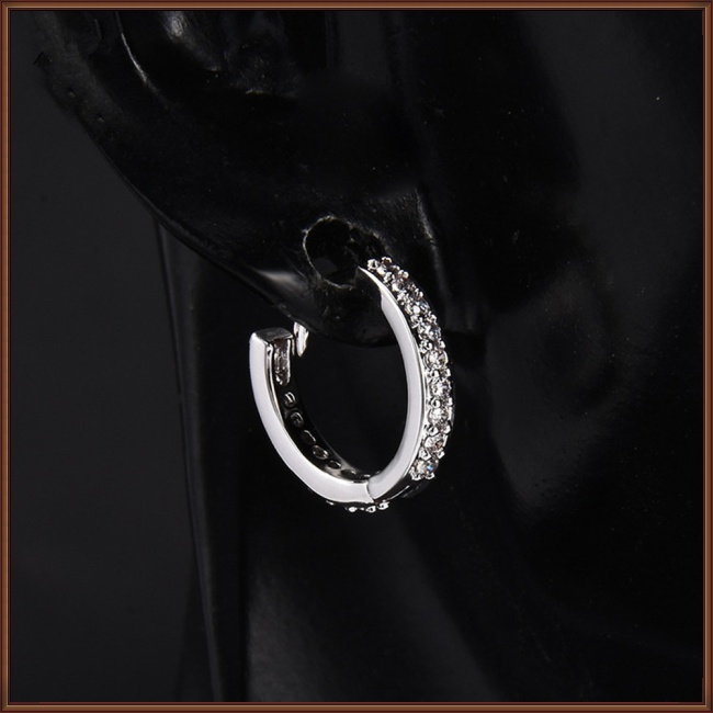 Khuyên Tai Tròn Nhỏ Đính Đá Zircon Thời Trang Cho Nữ