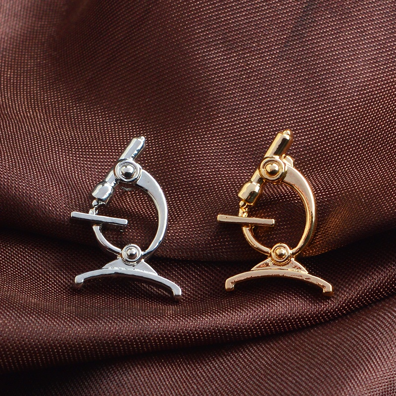 Trâm Cài Áo Hình Kính Hiển Vi Sáng Tạo