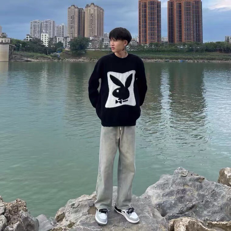 Áo Sweater Cổ Tròn, Áo Thu Đông Nỉ Dày Dặn In Họa Tiết Thỏ Cực Chất Cho Giới Trẻ.