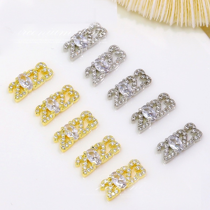 charm Tết 2023