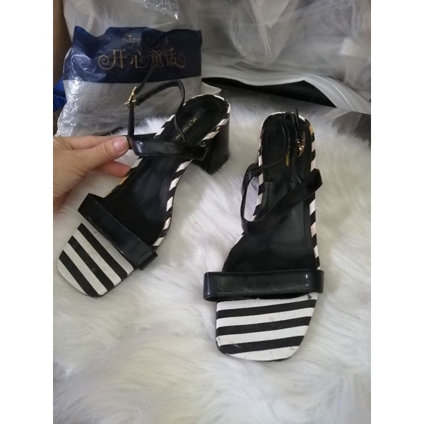 A3 Xả kho nhiều mẫu giày cao gót lẻ size 38