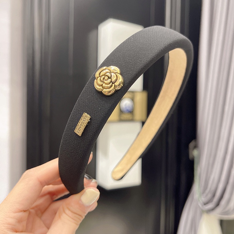 Băng Đô Cài Tóc Rửa Mặt Họa Tiết Đầu Lâu Dễ Thương Có Hương Thơm Phong Cách Hàn Quốc Cho Nữ