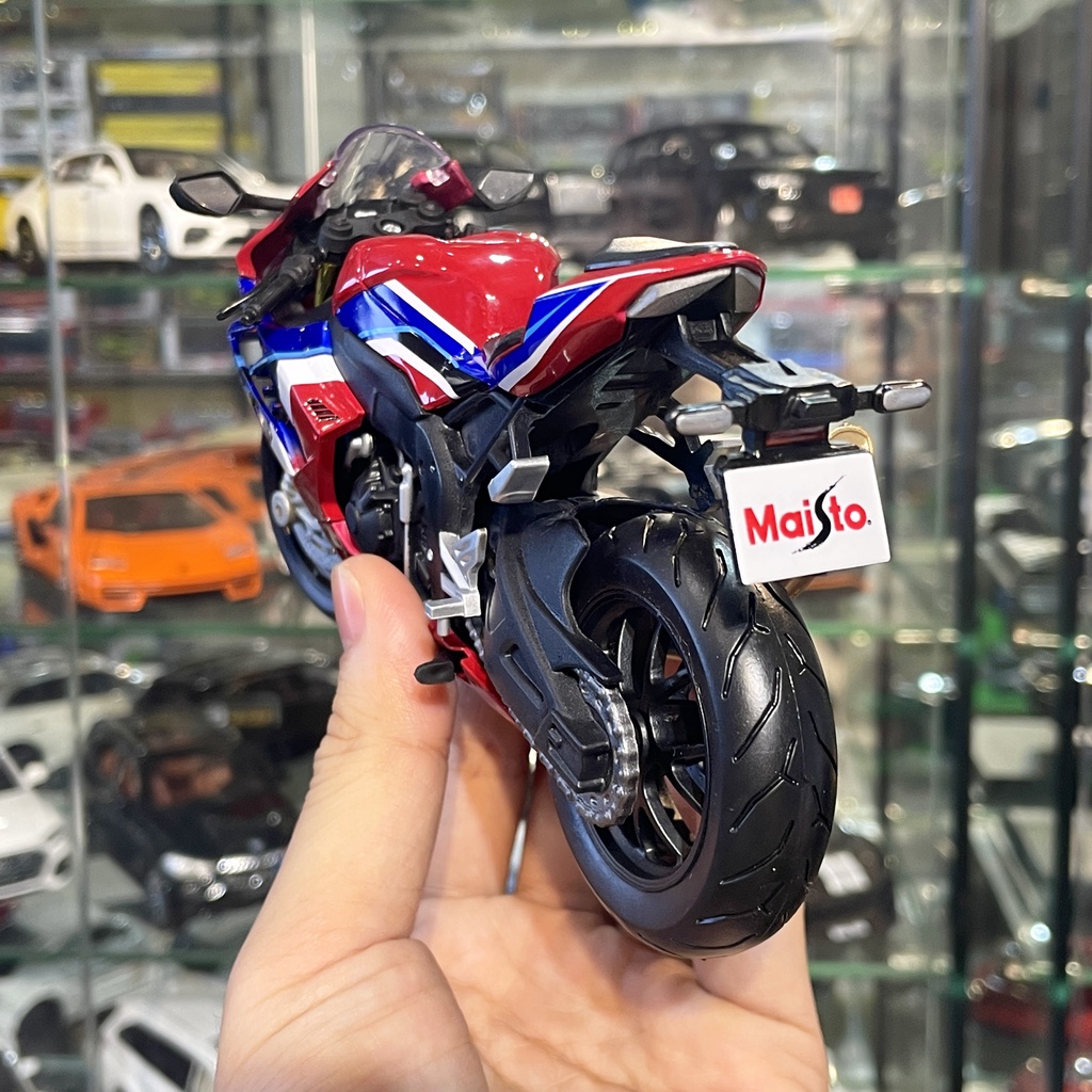 Xe mô hình mô tô Honda CBR 1000RRR Fireblade tỉ lệ 1:12 hãng Maisto màu đỏ