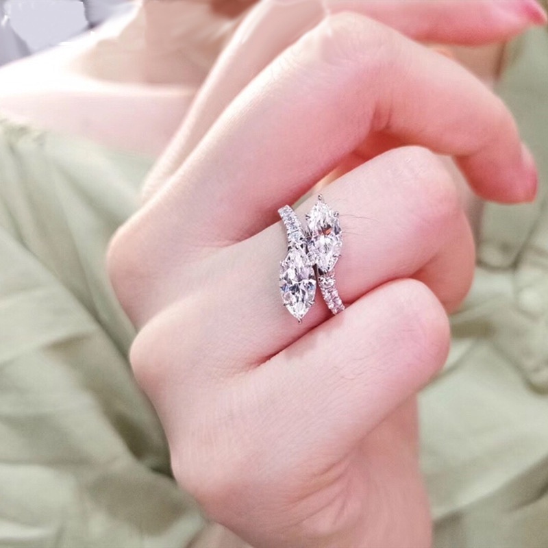 Nhẫn Kim Cương Trắng Thời Trang Pt950