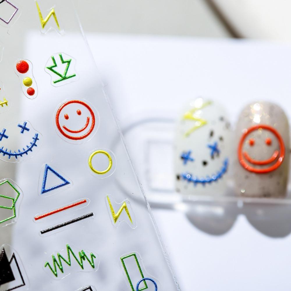 Miếng Dán Trang Trí Móng Tay Họa Tiết Hoạt Hình 3D Độc Đáo