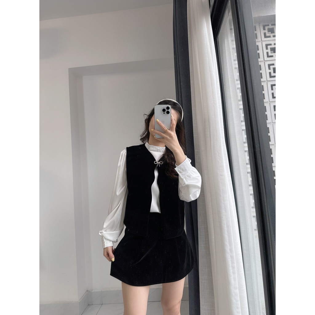 Set 3 món sơ mi kèm gile viền sóng và chân váy nhung tặng kèm tag nơ đá