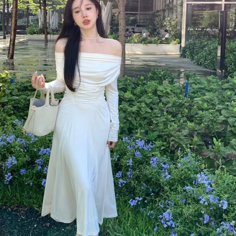 Đầm Dáng Chữ a Tay Dài Ôm Eo Xếp Ly Kiểu Retro Thời Trang Mùa Thu Cho Bạn Gái Áo Thun Dáng Ôm Thiết Kế Đơn Giản Trẻ Trung Hợp Thời Trang