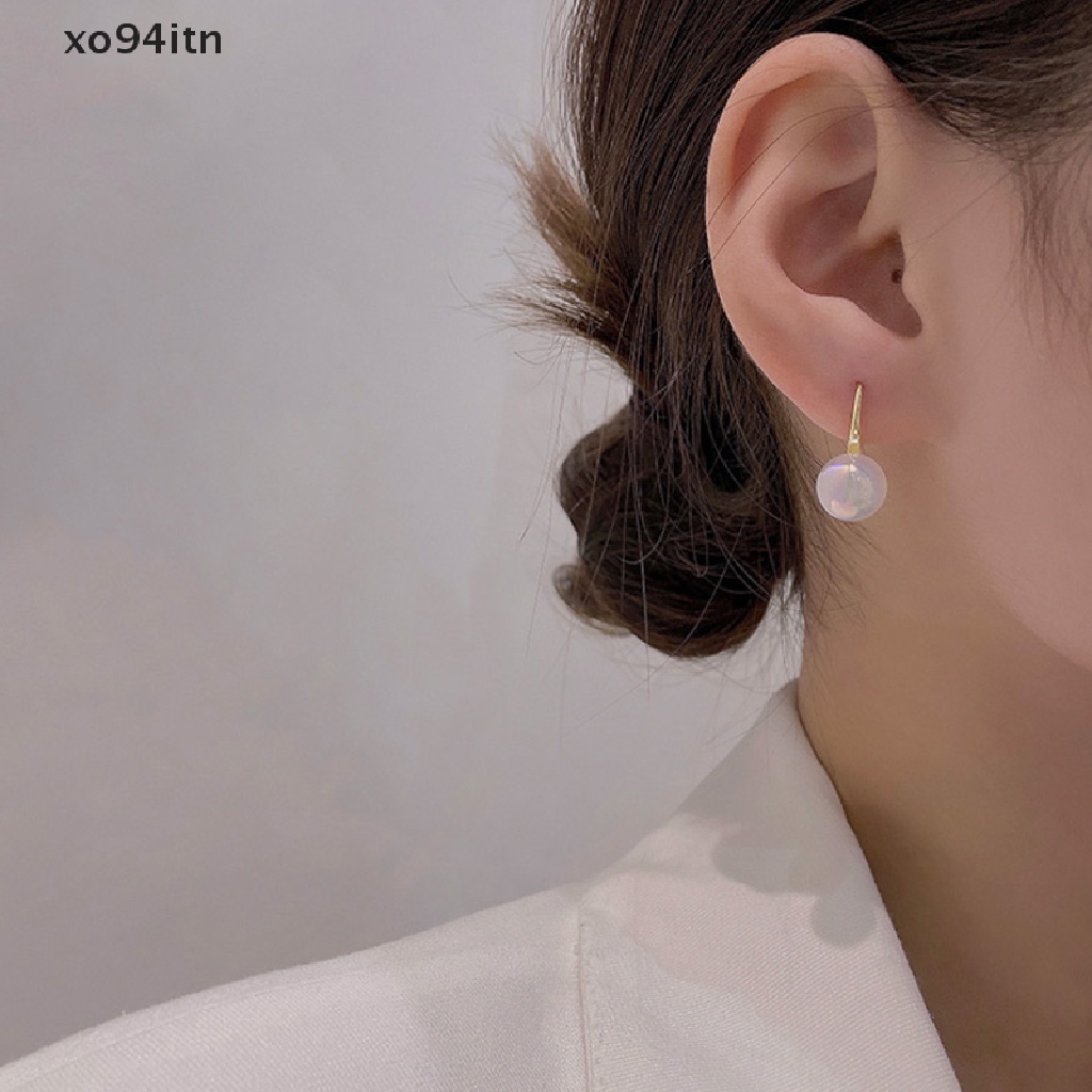 Khuyên Tai Dáng Dài Đính Ngọc Trai Vàng Phong Cách Nổi Tiếng Thời Trang Hàn Quốc 2022