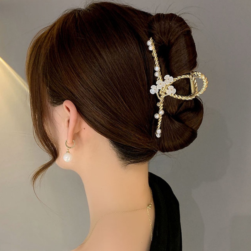 Kẹp Tóc Kim Loại Hình Hoa Đính Ngọc Trai Sang Trọng
